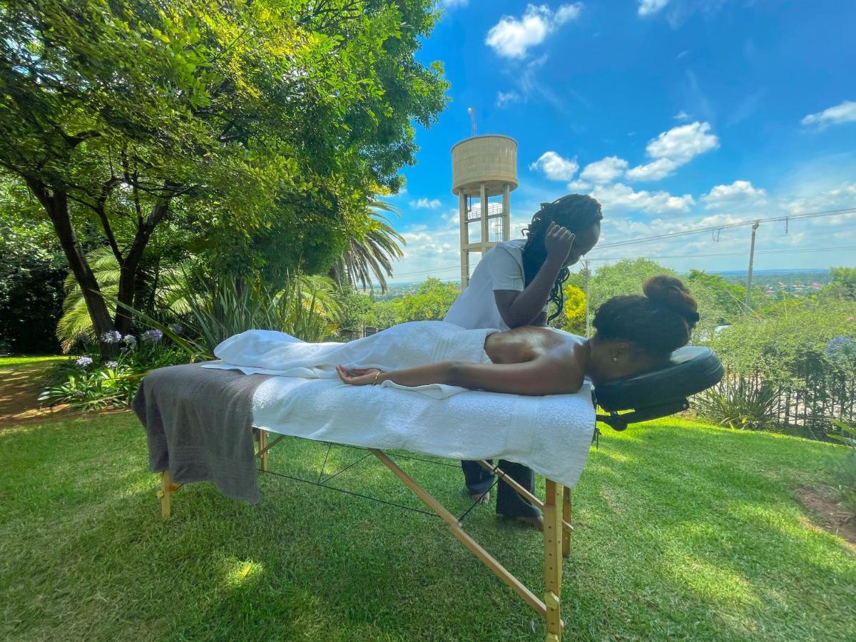Amoris Guest House-Waterkloof Ridge Pretoria-Noord エクステリア 写真