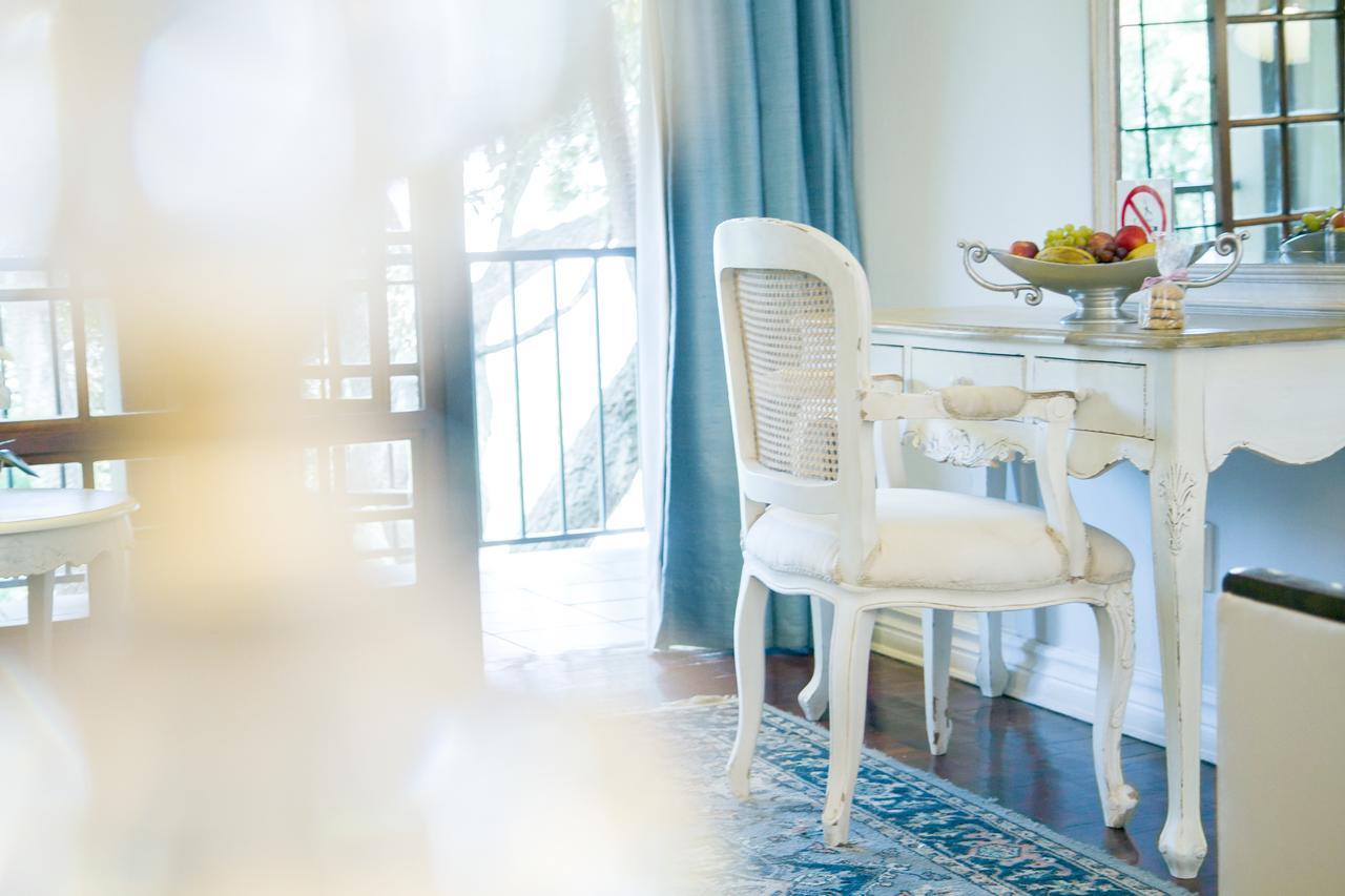 Amoris Guest House-Waterkloof Ridge Pretoria-Noord エクステリア 写真