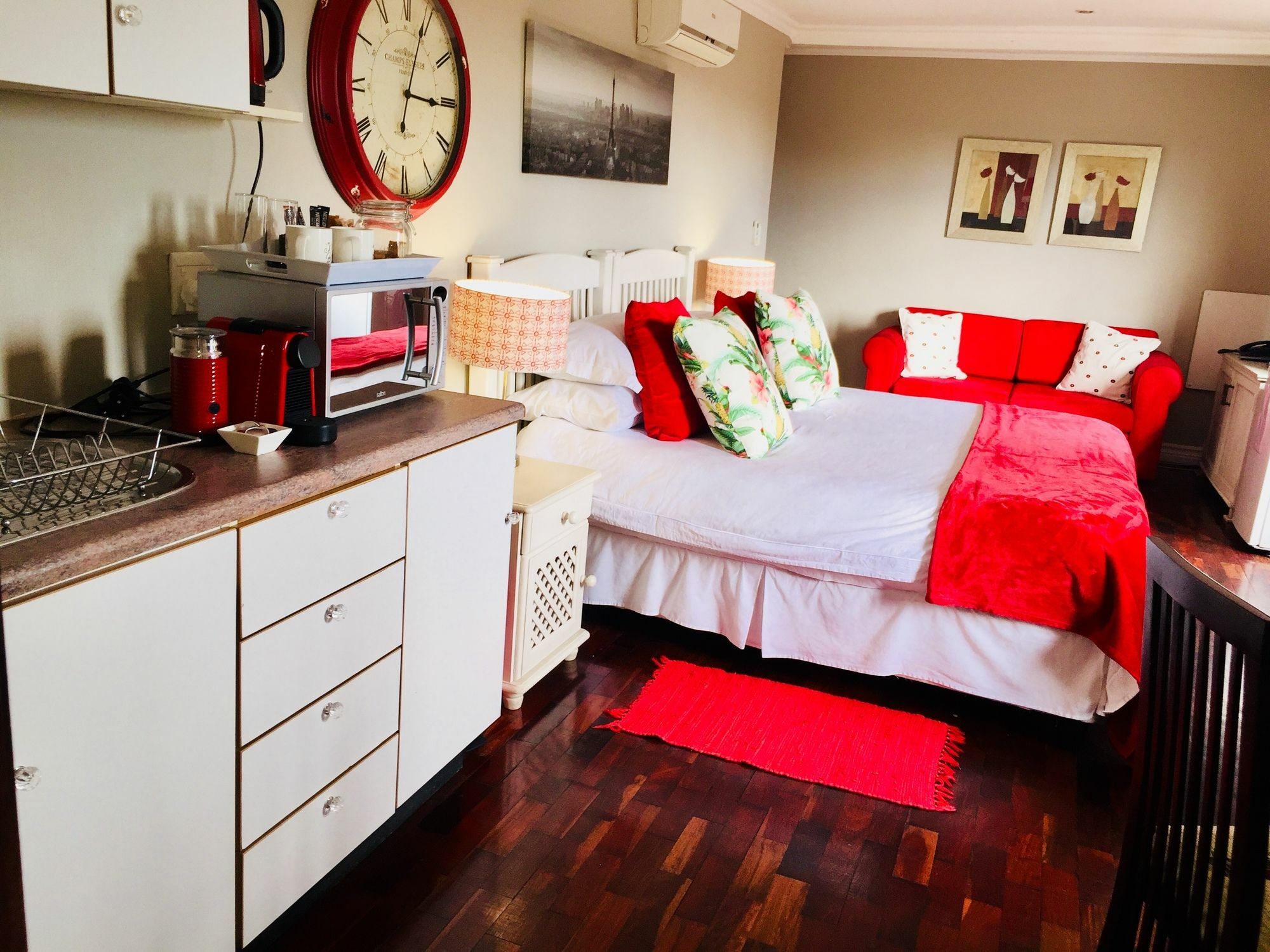 Amoris Guest House-Waterkloof Ridge Pretoria-Noord エクステリア 写真
